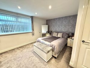 Photo 4- click for photo gallery